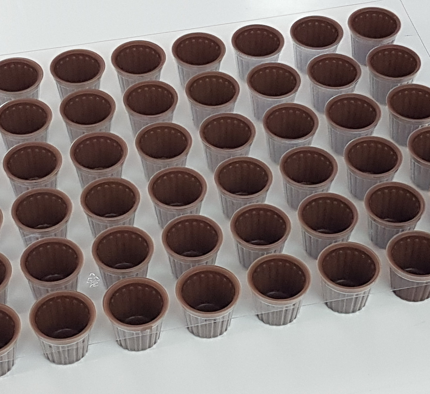 Cream cups dark 65% organic 34x28mm 5.5g with capsule 192 pcs